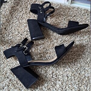 Unisa Black Suede Strappy Block Heel Dress Shoes Size 10